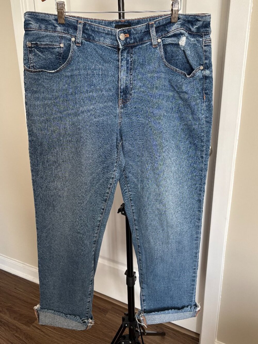 Talbots Everyday Relaxed Blue Jean, Misses Size 12, Raw Hem, Minor Distressing